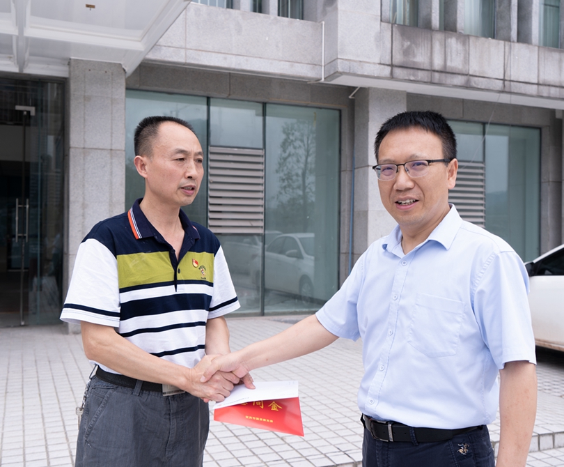 DSC01113.jpg DSC01113.jpg